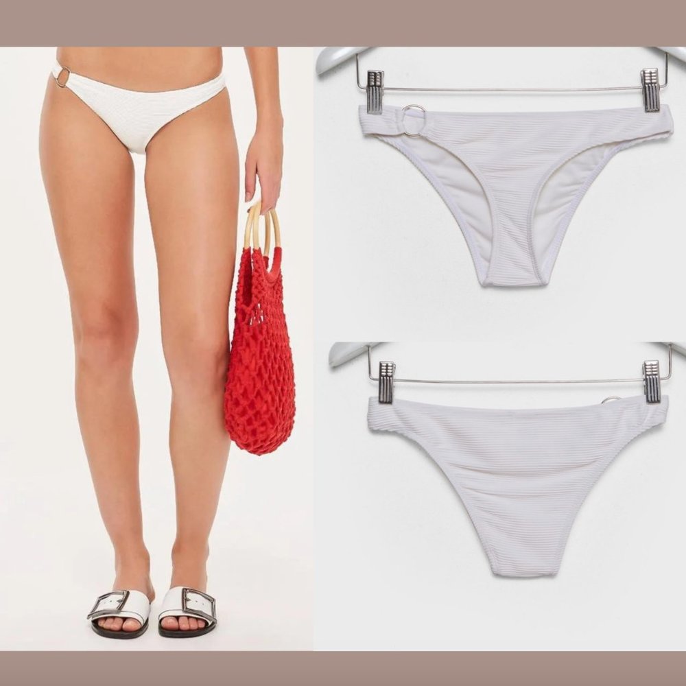 NWT‎ $26 TOPSHOP Ring Detail Ribbed Bikini Bottom